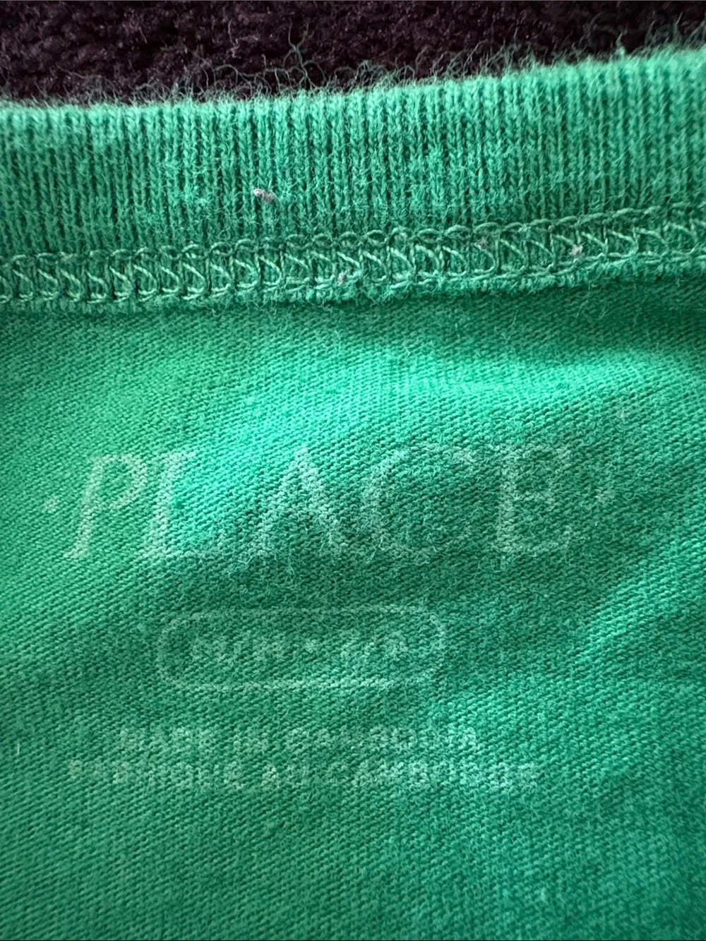 Xmas shirt size 7-8